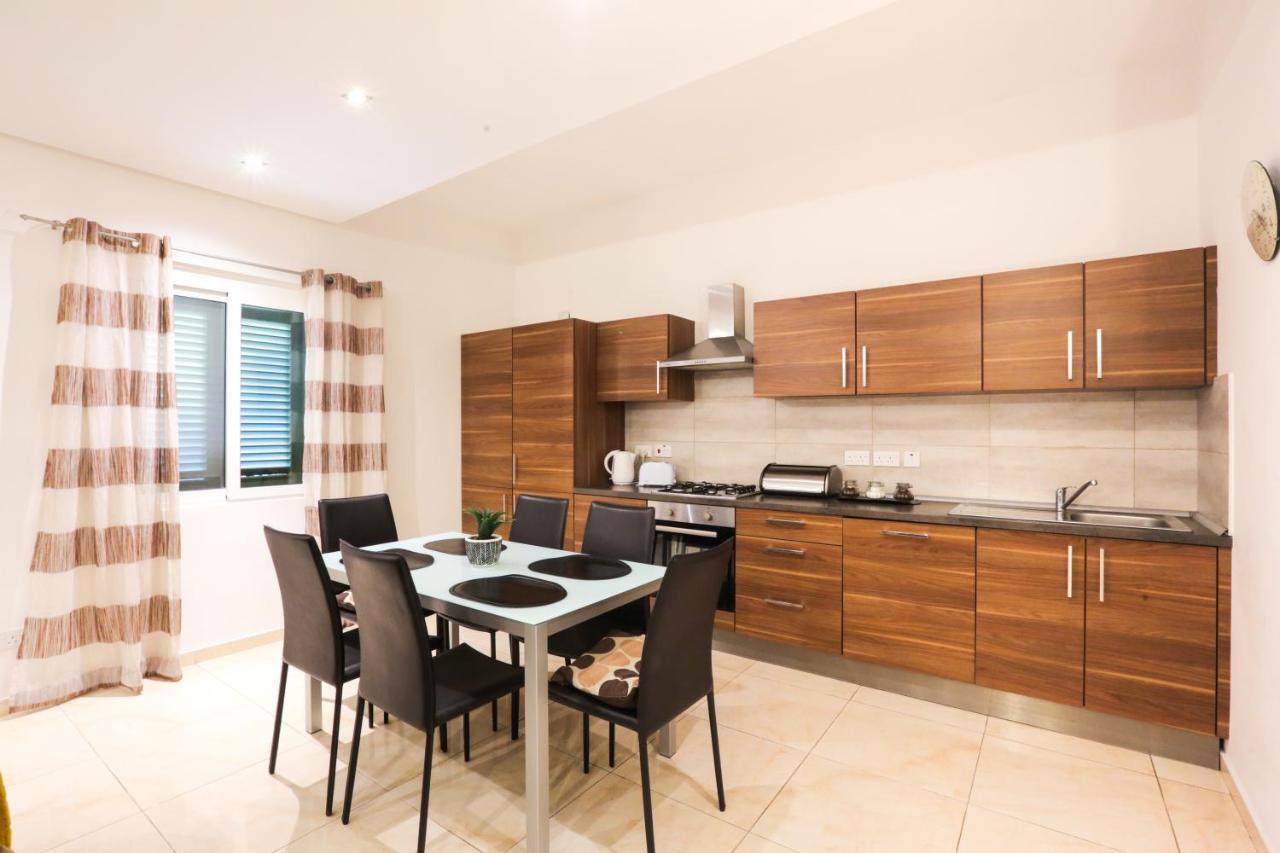 Valletta Triton Apartment Exterior foto